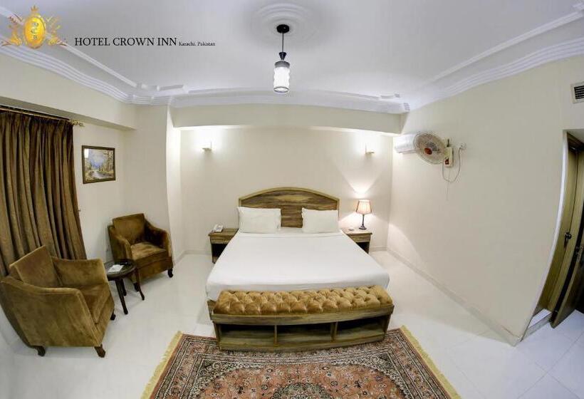 اتاق لوکس, Crown Inn