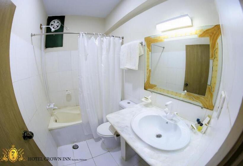 اتاق اجرایی, Crown Inn