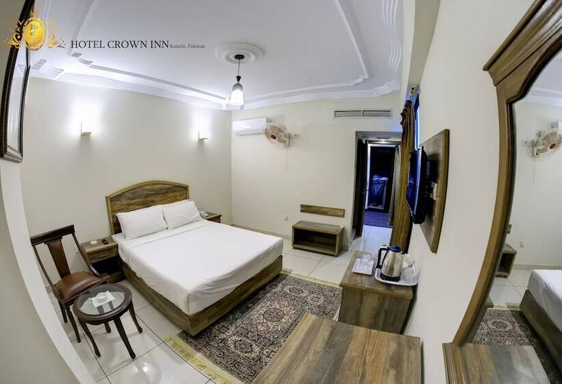 اتاق لوکس, Crown Inn