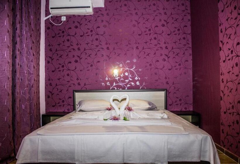 דירת חדר דלוקס, дироси