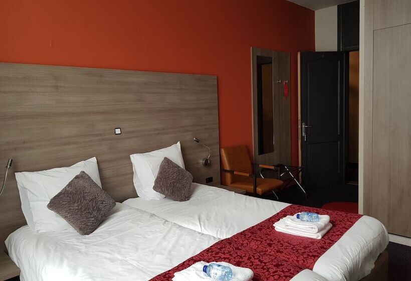 스탠다드 룸, Industrie