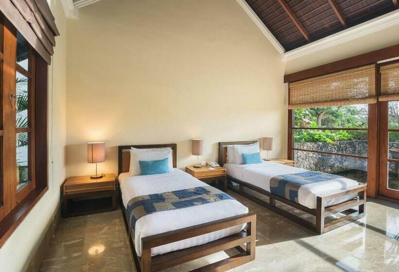 וילת 3 חדרי שינה עם בריכה, Karma Kandara