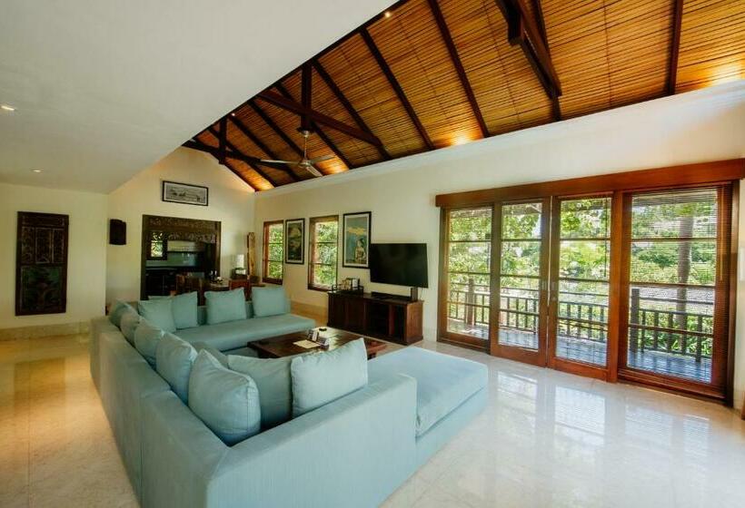 וילה עם 4 חדרי שינה, Karma Kandara