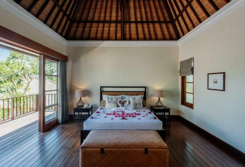 וילה עם 4 חדרי שינה, Karma Kandara