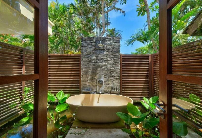 וילה עם 4 חדרי שינה, Karma Kandara