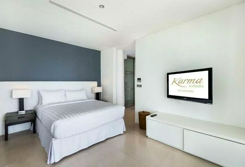 ویلای 5 خوابه, Karma Kandara