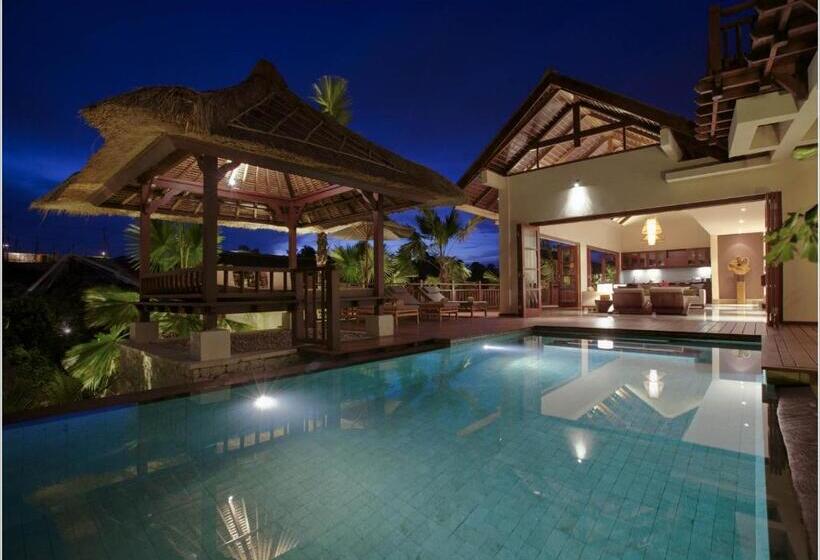 וילה עם 4 חדרי שינה, Karma Kandara