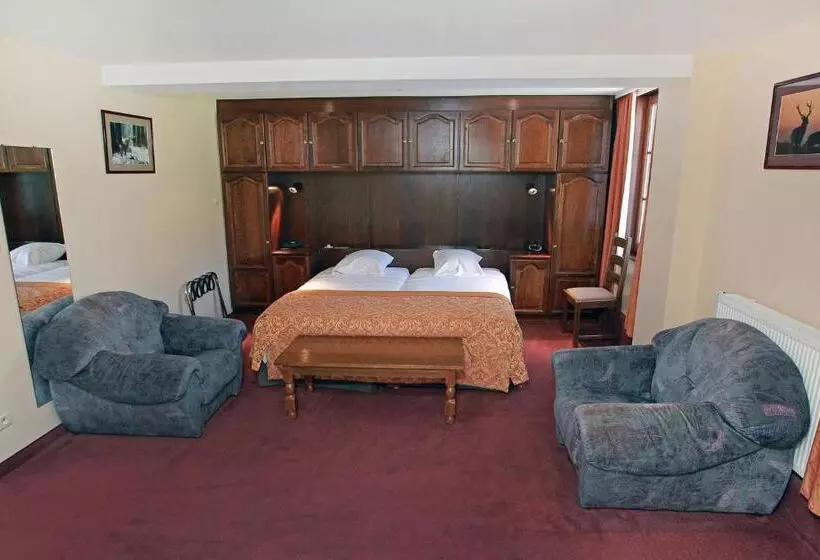 スタンダードトリプルルーム, Logis Hôtel Le Menobu