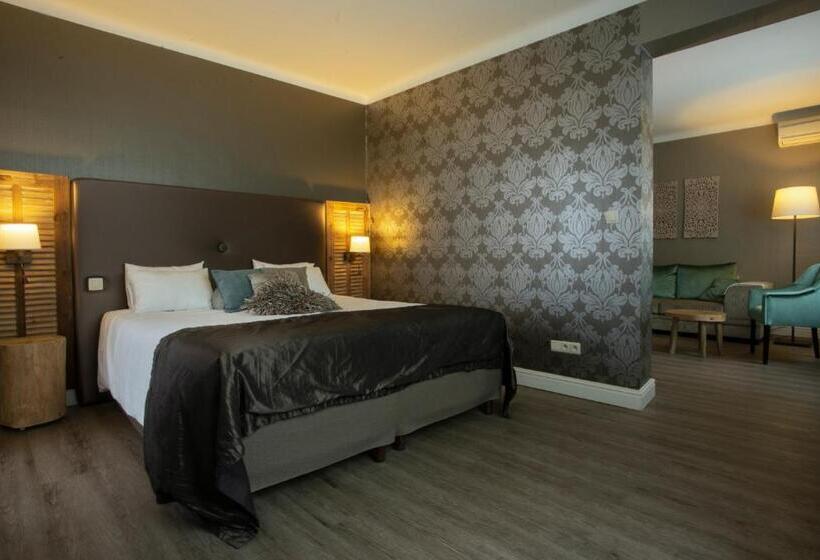 ジュニアスイート, Mardaga