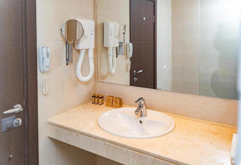 オーシャンビュースタンダードルーム, Panorama Hotel Free Ev Charging Station