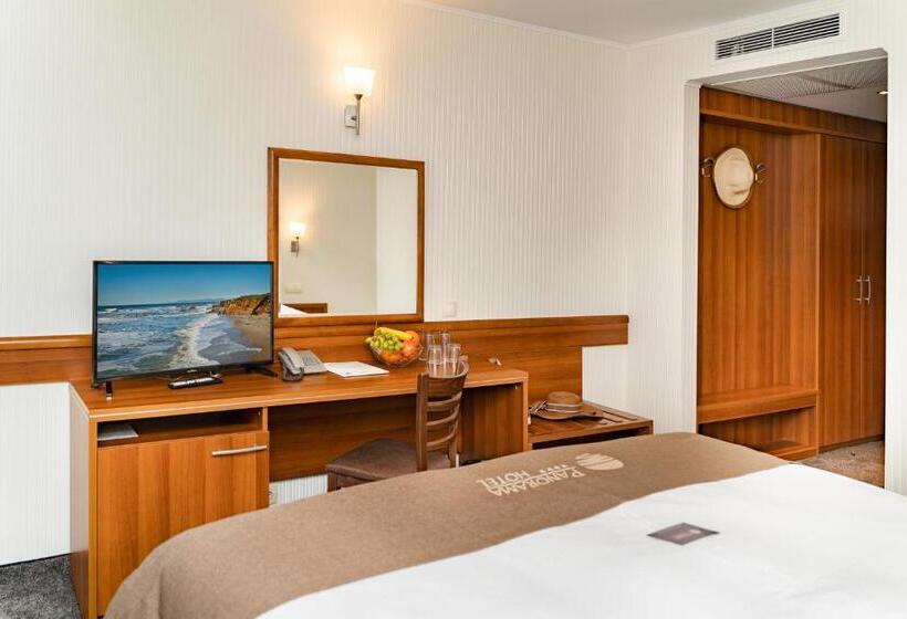 オーシャンビュースタンダードルーム, Panorama Hotel Free Ev Charging Station