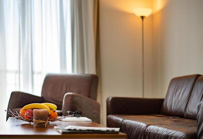 オーシャンビューデラックスルーム, Panorama Hotel Free Ev Charging Station