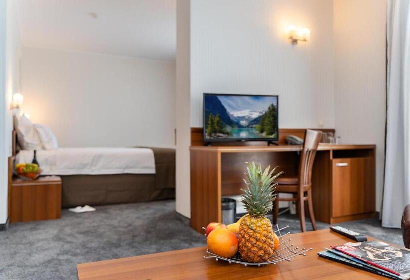 海の見える1ベッドルームアパートメント, Panorama Hotel Free Ev Charging Station