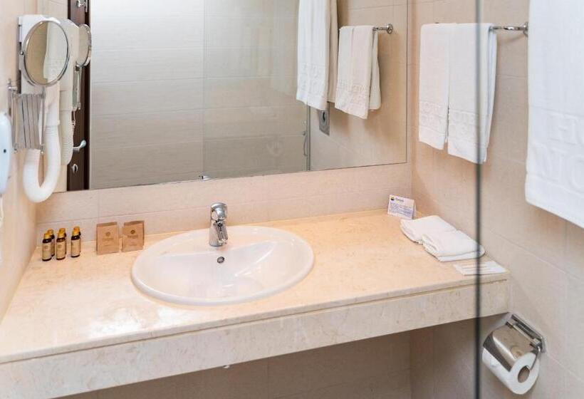 スタンダードシティビュールーム, Panorama Hotel Free Ev Charging Station