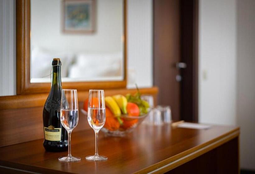 シティビューのデラックスルーム, Panorama Hotel Free Ev Charging Station