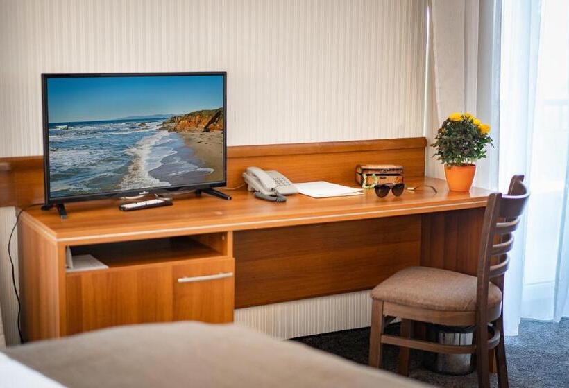 オーシャンビュースタンダードルーム, Panorama Hotel Free Ev Charging Station