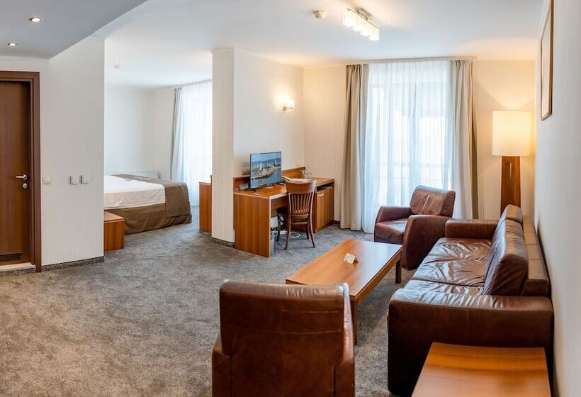 海の見える1ベッドルームアパートメント, Panorama Hotel Free Ev Charging Station