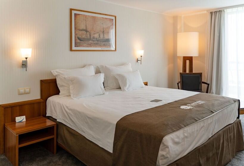 オーシャンビューデラックスルーム, Panorama Hotel Free Ev Charging Station