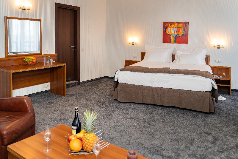 オーシャンビューデラックスルーム, Panorama Hotel Free Ev Charging Station