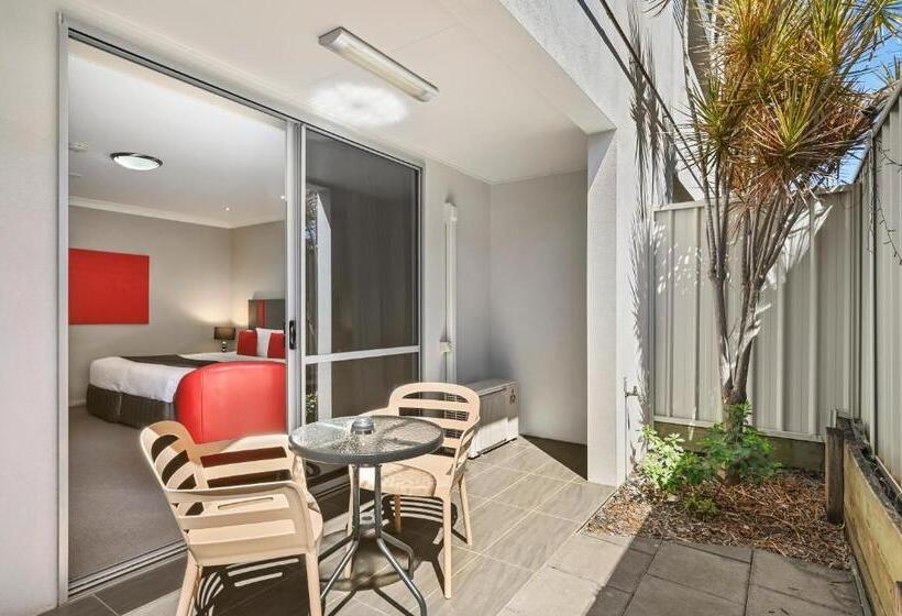 带大床的高级房间, Platinum International