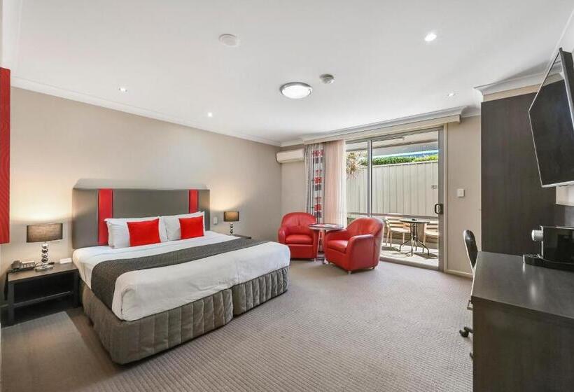 带大床的高级房间, Platinum International