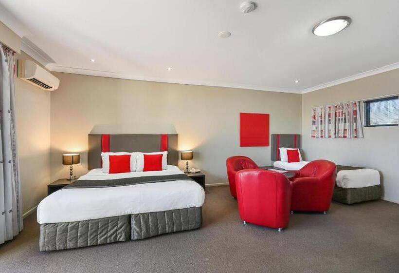 带大床的行政房间, Platinum International