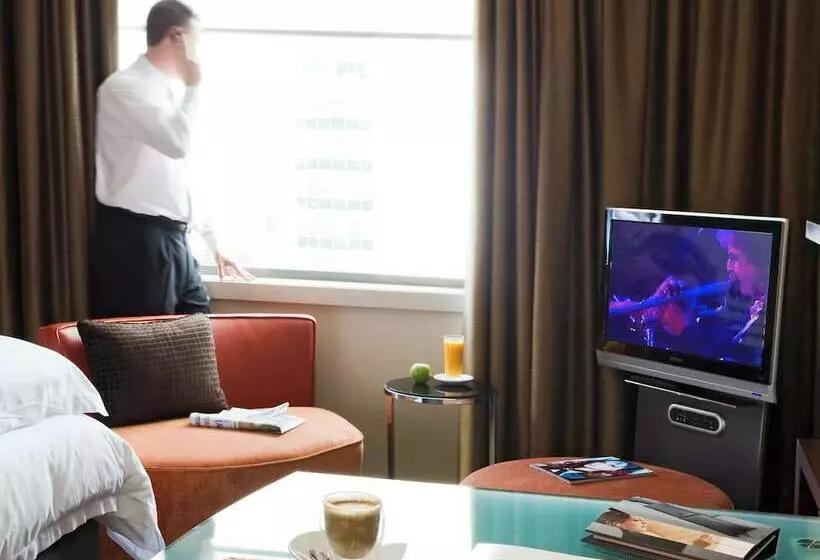 Deluxe-huone, Pullman Sydney Olympic Park