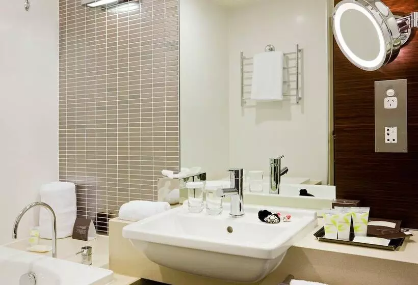 Deluxe-huone, Pullman Sydney Olympic Park