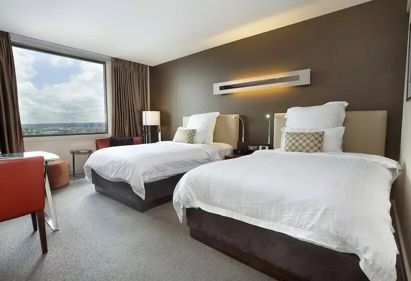 Deluxe-huone, Pullman Sydney Olympic Park