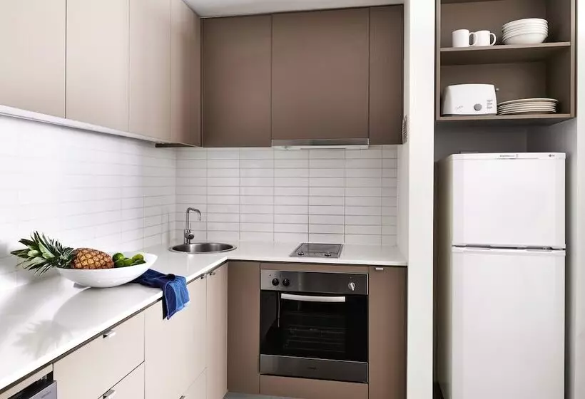 1 Bedroom Apartment