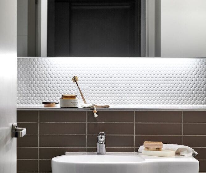 إستوديو قياسى, Punthill Knox