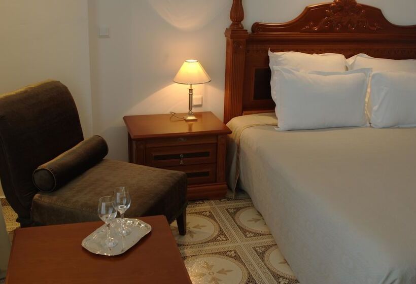 Номер Superior, The Cliff Beach & Spa