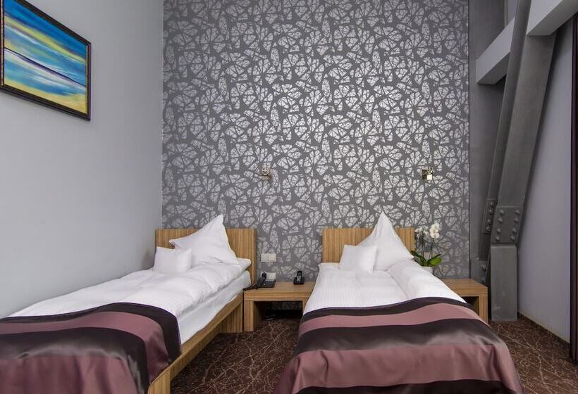 标准间, West City