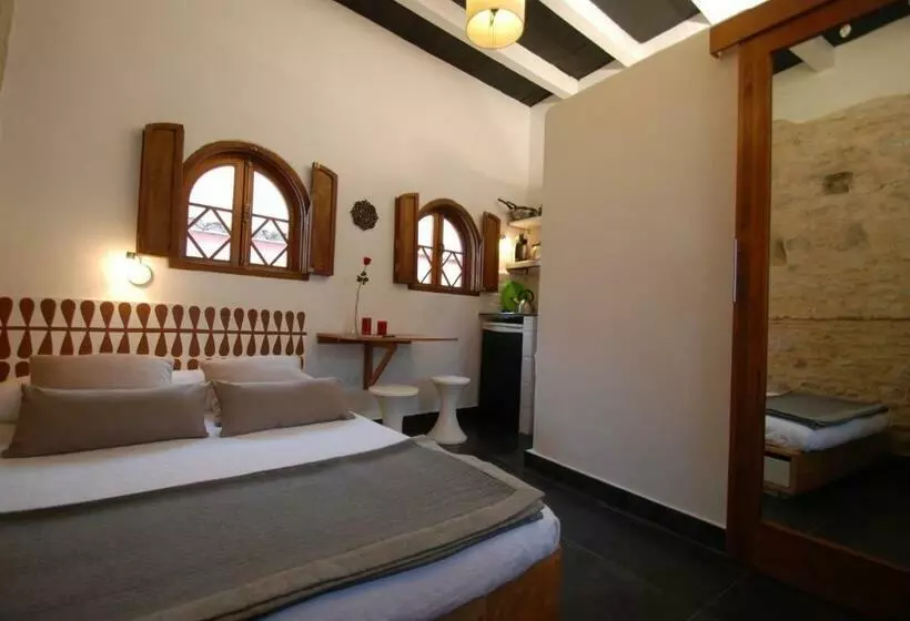 Economy Studio, Koala Tarifa