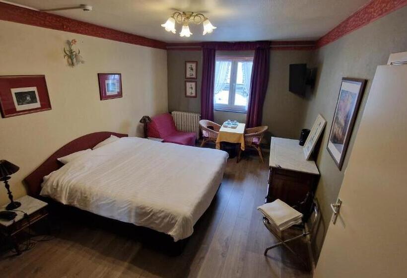 스탠다드 룸, Royal Hotel-restaurant Bonhomme