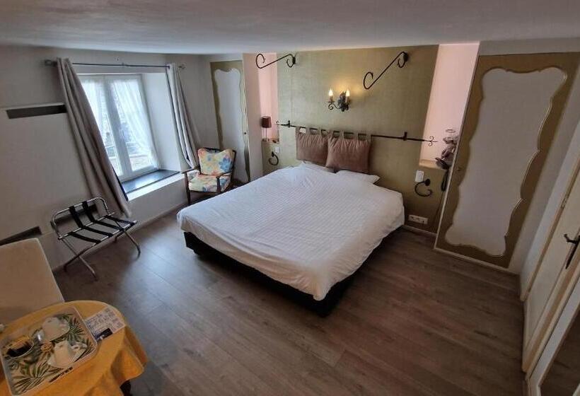 Номер Стандарт с Гидромассажем, Royal Hotel-restaurant Bonhomme