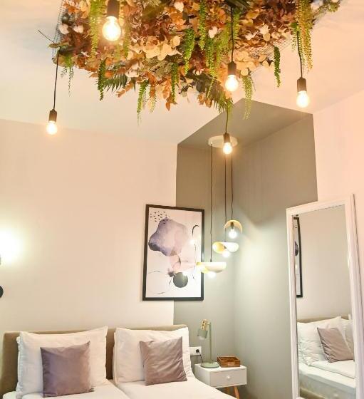 デラックスルーム, Althof Apartments