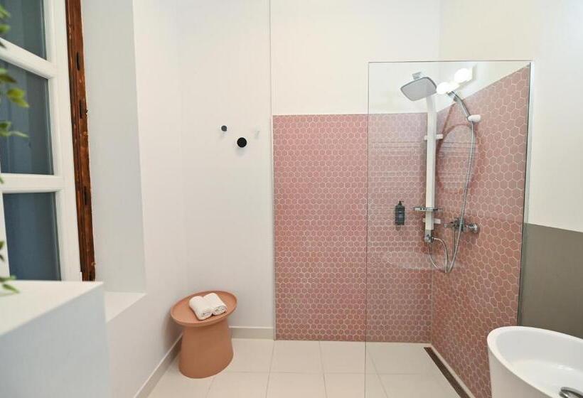 １ベッドルームのデラックスアパートメント, Althof Apartments