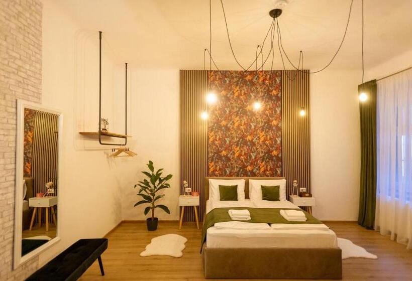 キングサイズベッドのスタンダードルーム, Althof Apartments