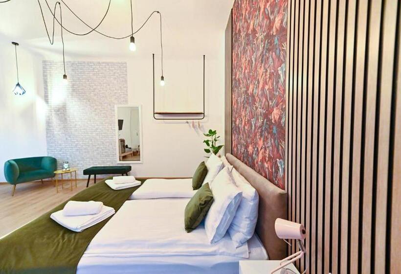 キングサイズベッドのスタンダードルーム, Althof Apartments