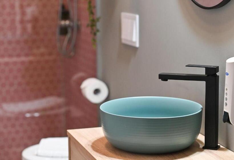 スタンダードルーム, Althof Apartments