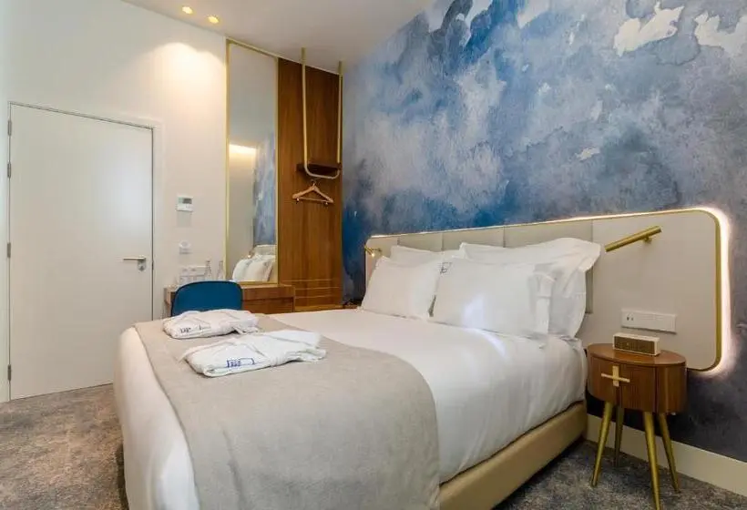 Quarto Basic, Blue Liberdade