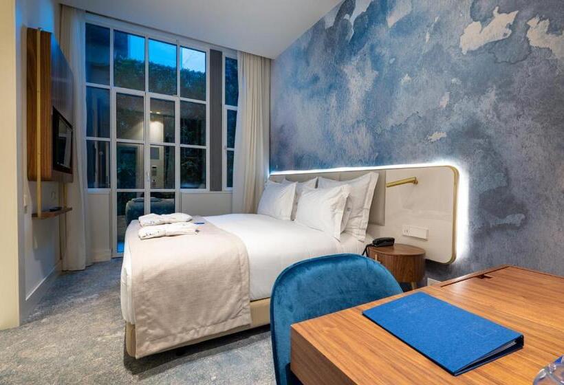 Quarto Clássico com Vistas, Blue Liberdade