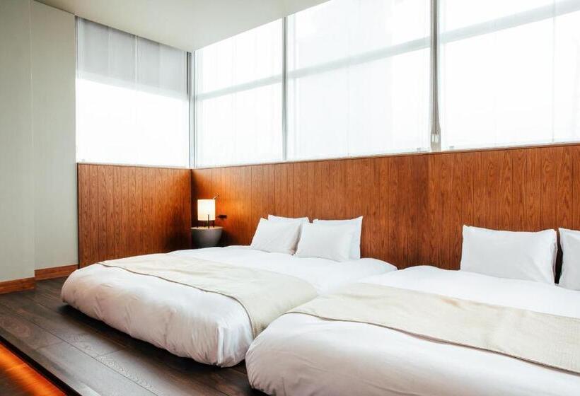 스위트 킹사이즈 침대, Karuizawa Cross