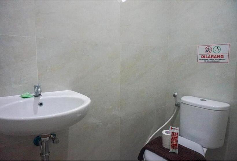 豪华房间, Reddoorz Near Araya Family Club House