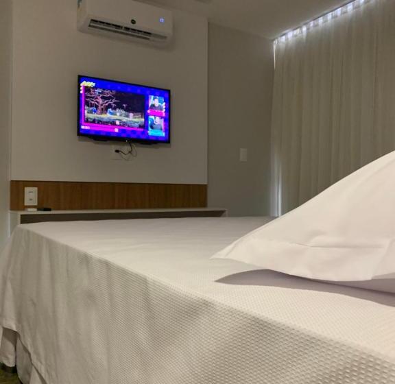 جناح مزوَّد بشرفة, Swell Praia