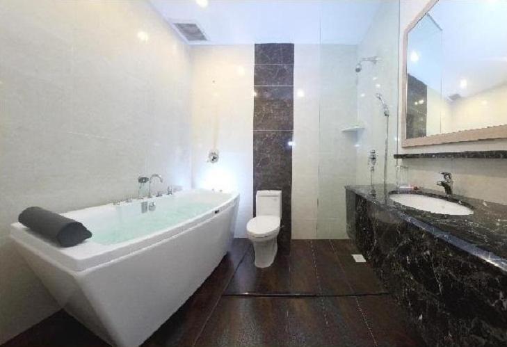 자쿠지 스위트, Yangtze Hotel 长江酒店