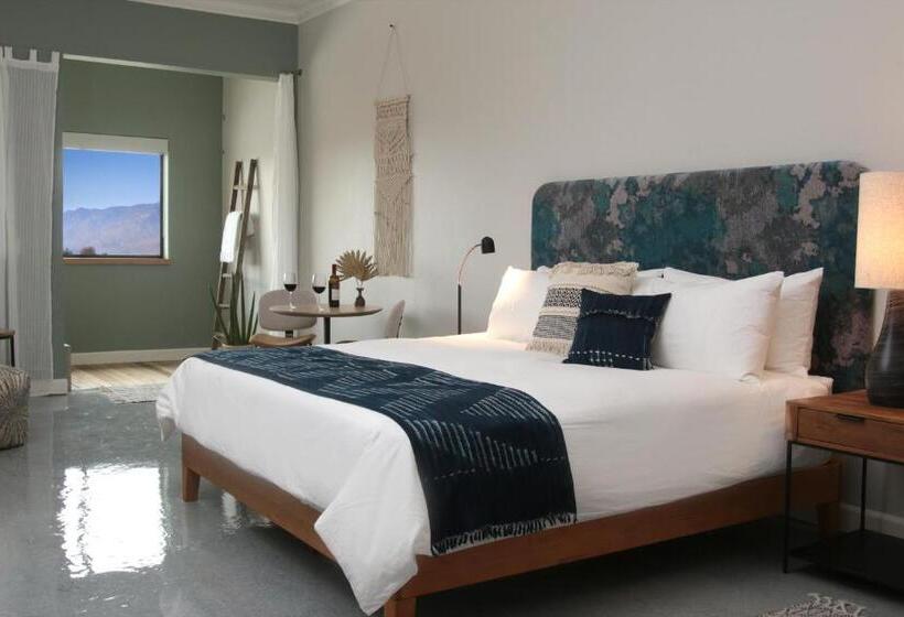 带大床的标准间, Azure Palm Hot Springs