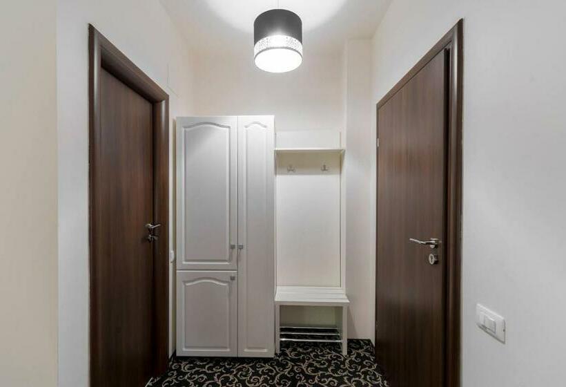 سوییت خانوادگی, Complex Havana