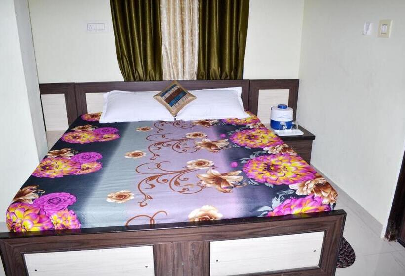 デラックスルーム, Devholiday Home